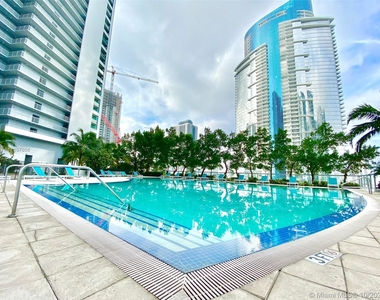 888 Biscayne Blvd - Photo Thumbnail 0