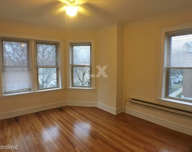 2436 W Rosemont Ave - Photo Thumbnail 20