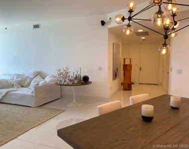 15901 Collins Ave - Photo Thumbnail 23