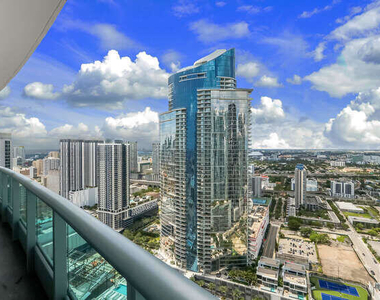 900 Biscayne Boulevard - Photo Thumbnail 30