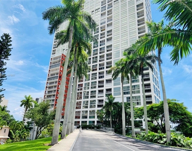 1541 Brickell Ave - Photo Thumbnail 52