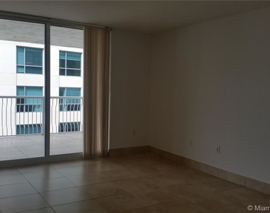 1200 Brickell Bay Dr - Photo Thumbnail 19