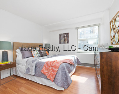 298 Harvard St. - Photo Thumbnail 2