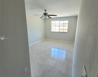 8932 Sw 215th Ln #8932 - Photo Thumbnail 10