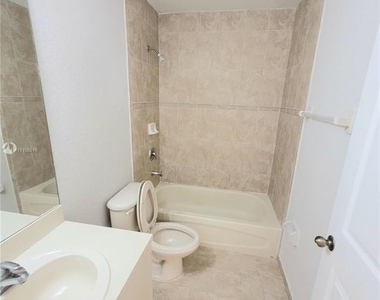 8932 Sw 215th Ln #8932 - Photo Thumbnail 19