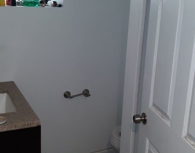 3818 W Cold Spring Ln - Photo Thumbnail 7