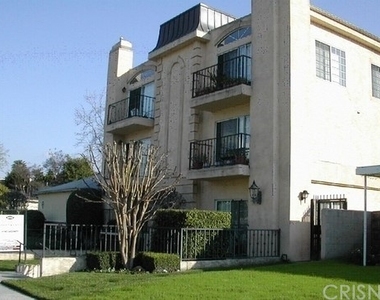 11482 Moorpark Street - Photo Thumbnail 0