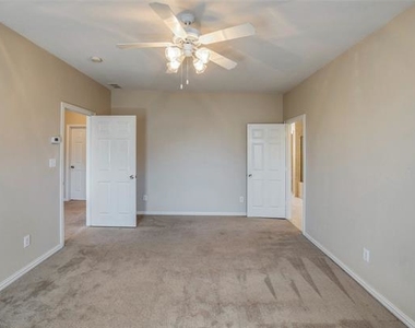 6403 Capulet Place - Photo Thumbnail 27