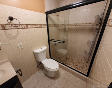 10726 Sw 147th Ct - Photo Thumbnail 17