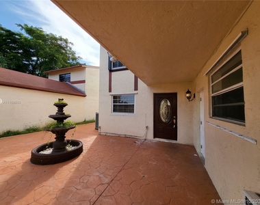 10726 Sw 147th Ct - Photo Thumbnail 1