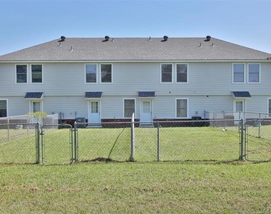 7717 Stanley Court - Photo Thumbnail 28