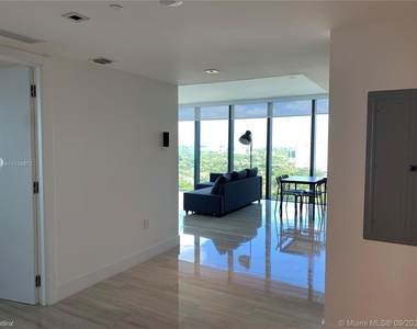 1451 Brickell Ave Unit 1904 - Photo Thumbnail 20