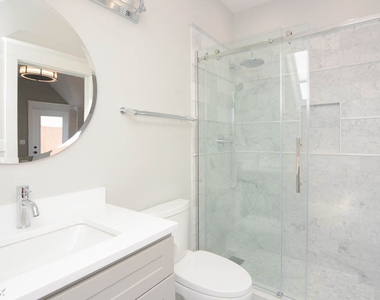 3453 N Hoyne, Unit 2 - Photo Thumbnail 12