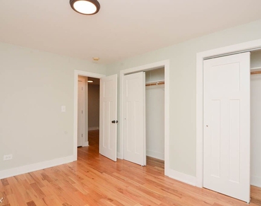 696 Elm Place, Unit 300 - Photo Thumbnail 13