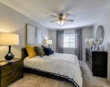 8101 N Riverside Dr Unit# 13 - Photo Thumbnail 1