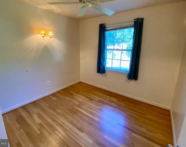 2706 Silverdale - Photo Thumbnail 26