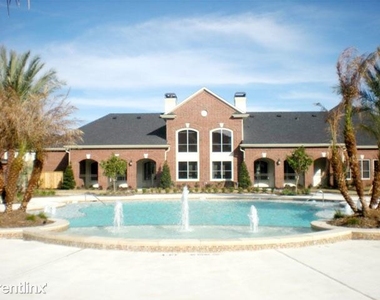 3717 Emmett Hutto Blvd - Photo Thumbnail 0