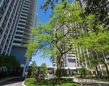 4250 North Marine Drive - Photo Thumbnail 0