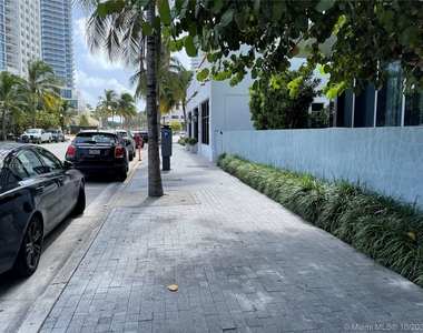 1 E Collins Ave - Photo Thumbnail 26