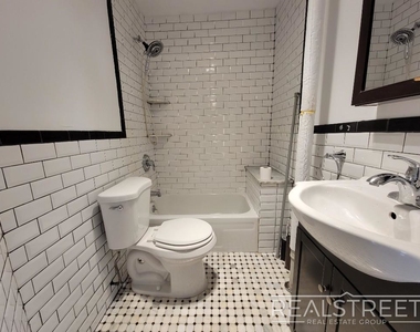 274 Sumpter Street - Photo Thumbnail 9