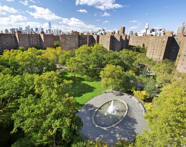 17 Stuyvesant Oval - Photo Thumbnail 7