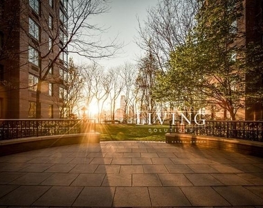 Battery Place - Photo Thumbnail 4