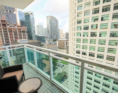 950 Brickell Bay Dr - Photo Thumbnail 20