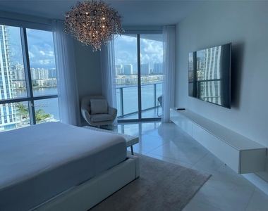 17111 Biscayne Blvd - Photo Thumbnail 15