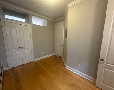 3BR in Alphabet City - Photo Thumbnail 2