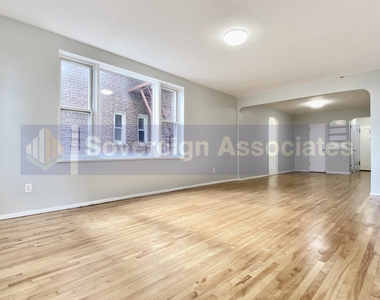 500 Kappock Street - Photo Thumbnail 4