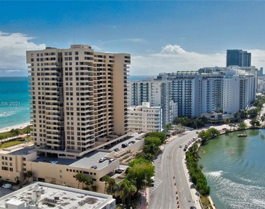 2555 Collins Ave - Photo Thumbnail 33