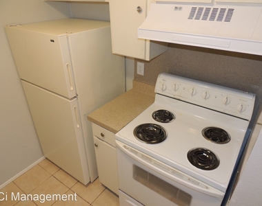 4716 Sycamore Street Apt. 201 - Photo Thumbnail 6