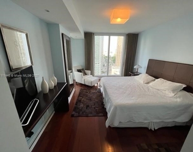 901 Brickell Key Blvd  #2605 - Photo Thumbnail 8