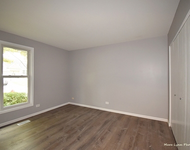 1479 Farrington Lane - Photo Thumbnail 6