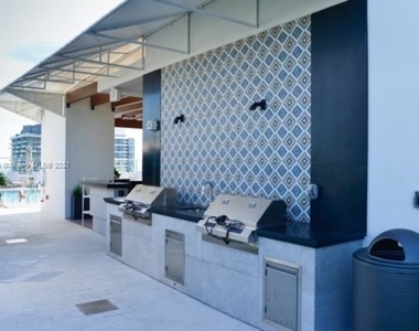 1010 Brickell Ave - Photo Thumbnail 29