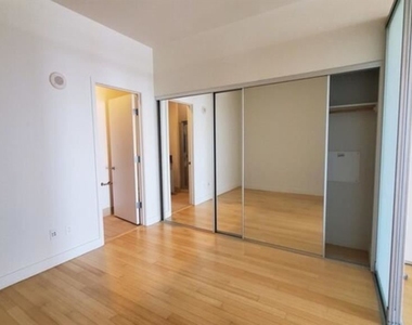 3810 Wilshire Blvd Apt 1008 - Photo Thumbnail 6