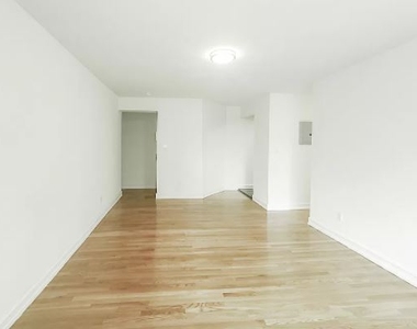 238 East 36th Street - Photo Thumbnail 3