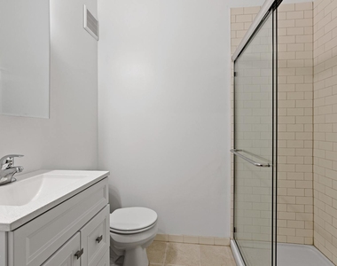 2309 West North Avenue - Photo Thumbnail 7