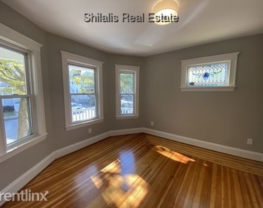 87 Dexter Ave - Photo Thumbnail 13