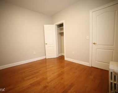 384 Baldwin Ave 20 - Photo Thumbnail 7