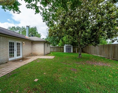 2514 Knoxville Drive - Photo Thumbnail 24