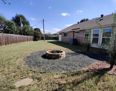 3509 Solano Court - Photo Thumbnail 19