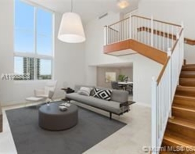 1800 N Bayshore Dr Unit 1000 - Photo Thumbnail 1