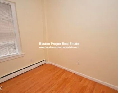 28 Phillips St Apt 1a - Photo Thumbnail 4