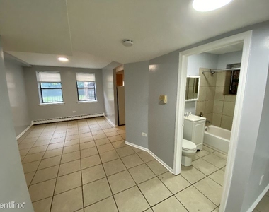 370 E 60th St 001 - Photo Thumbnail 4