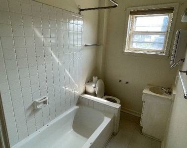 2301 Lombard St 3f - Photo Thumbnail 1