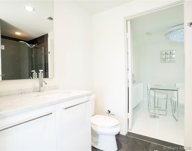 900 Biscayne Blvd Apt 903 - Photo Thumbnail 3