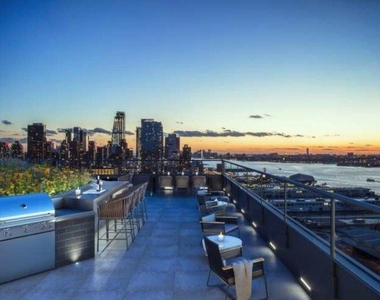 606 West 57th Street - Photo Thumbnail 13