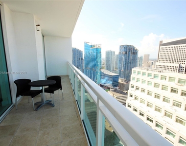 950 Brickell Bay Drive - Photo Thumbnail 9