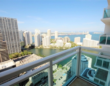 950 Brickell Bay Drive - Photo Thumbnail 10